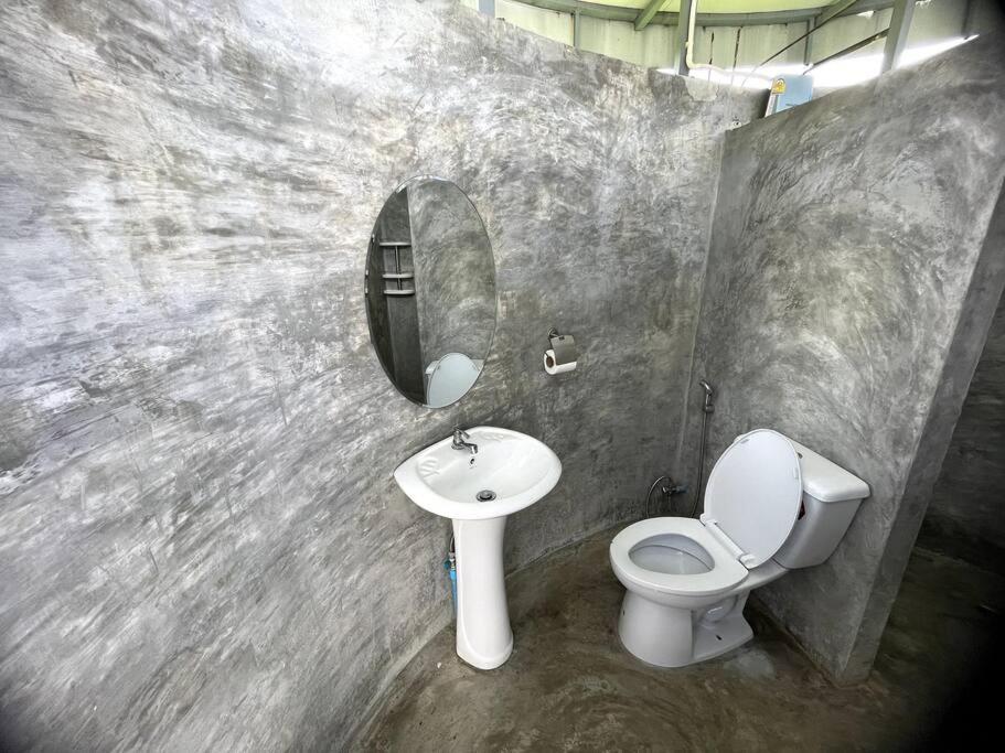 Baanrimfai Homestay Ban Thung Sang Экстерьер фото